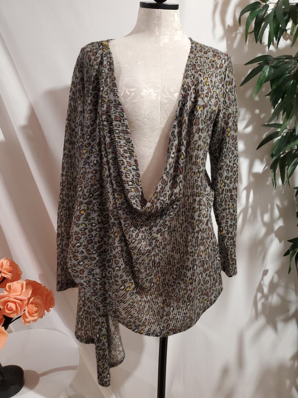 One World Leopard Animal Print Lightweight 2-Way Knit Cardigan Sweater Size XL